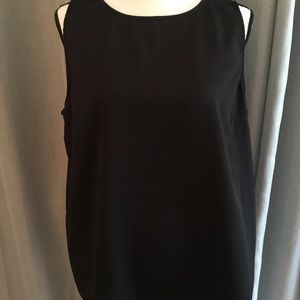 Black top with fly away back